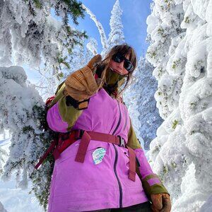 Meet your Posher, Anna